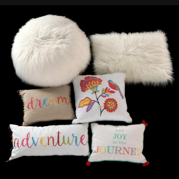 Accents Decorative Accent Pillows Set Of 6 New Poshmark